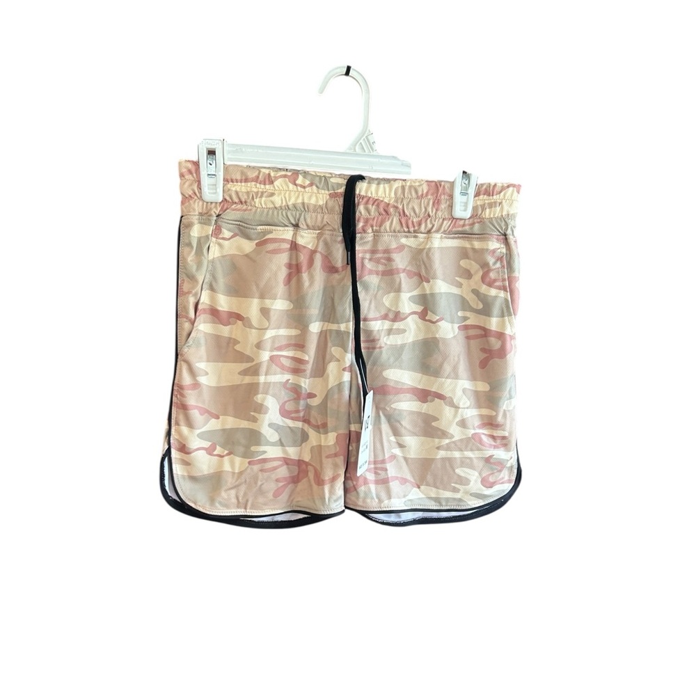 NWT VQ men's light camo gym shorts Sz XS
